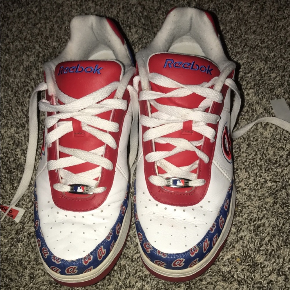 Vintage Reebok’s Atlanta braves